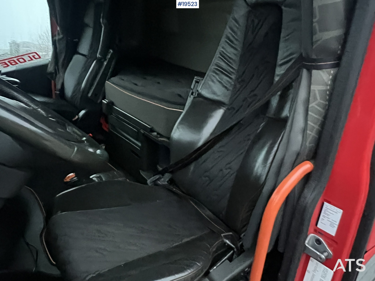 Caminhão florestal Volvo FH540: foto 49