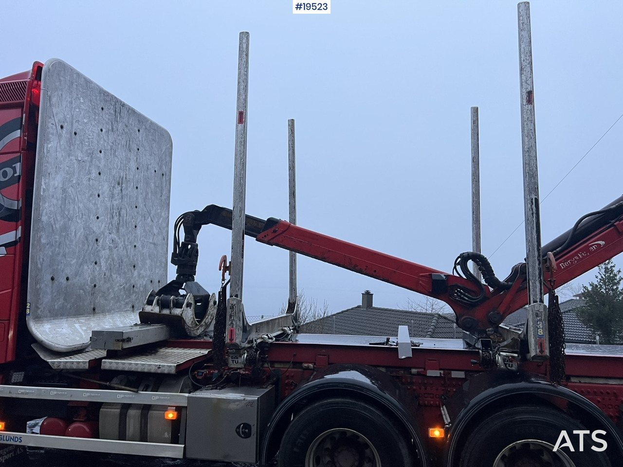 Caminhão florestal Volvo FH540: foto 20