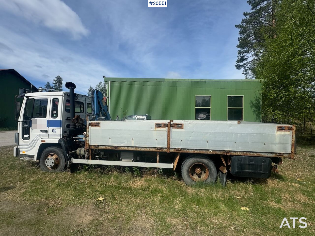 Volvo FL4 - Camião de caixa aberta/ Plataforma, Caminhão grua: foto 2 Volvo FL4 - Camião de caixa aberta/ Plataforma, Caminhão grua: foto 2