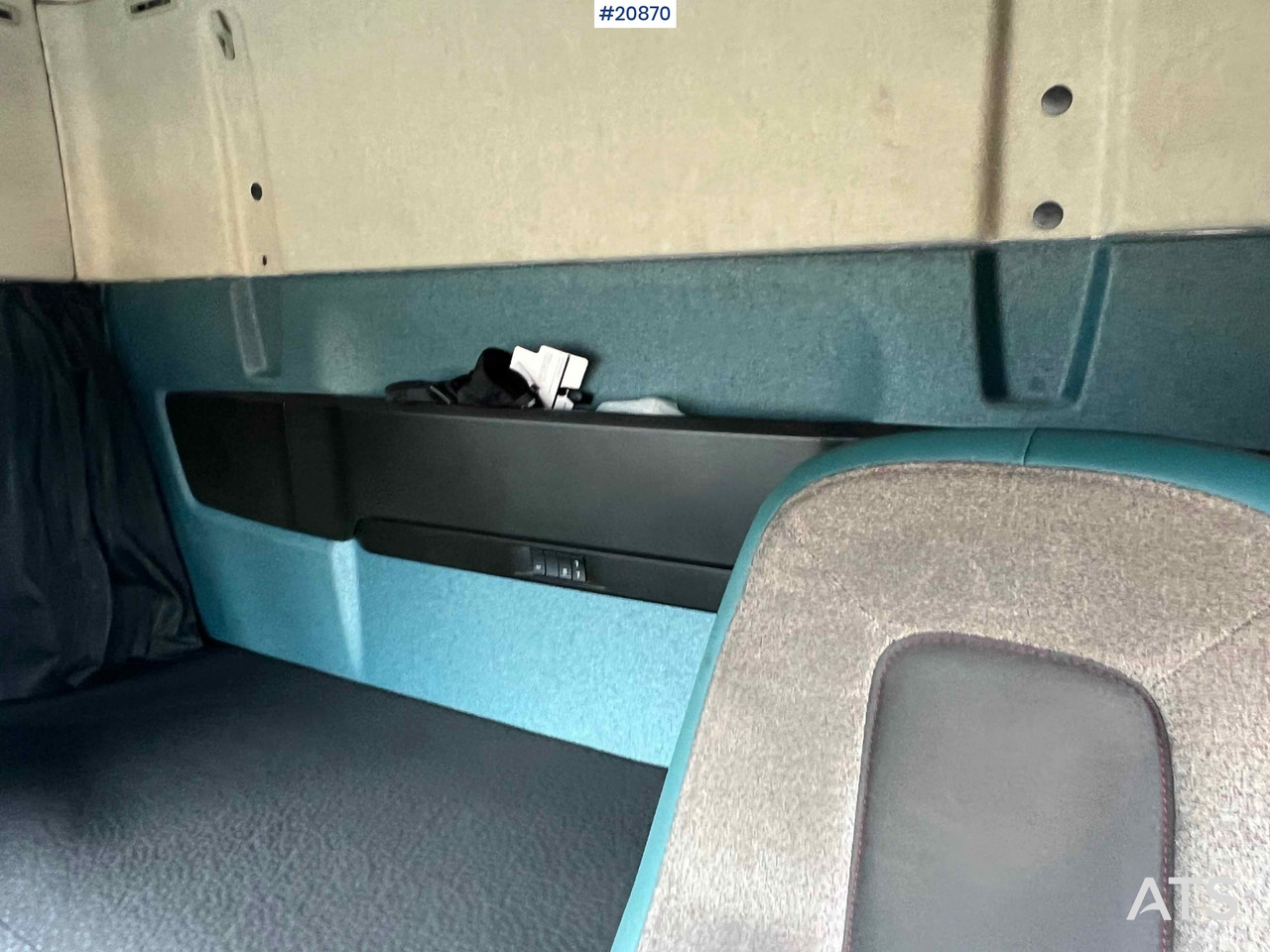 Locação de Volvo FM 330 Volvo FM 330: foto 33 Locação de Volvo FM 330 Volvo FM 330: foto 33