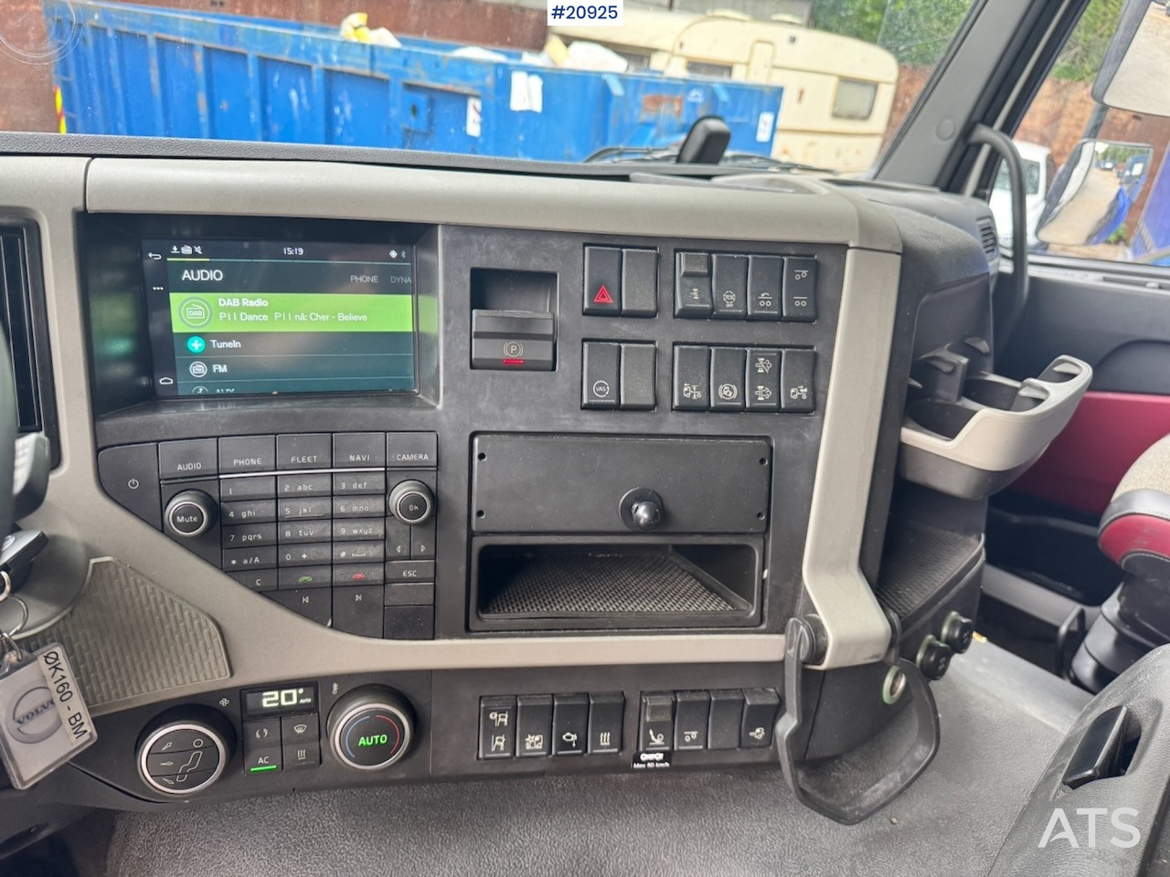Camião de caixa aberta/ Plataforma, Caminhão grua Volvo FM500: foto 42