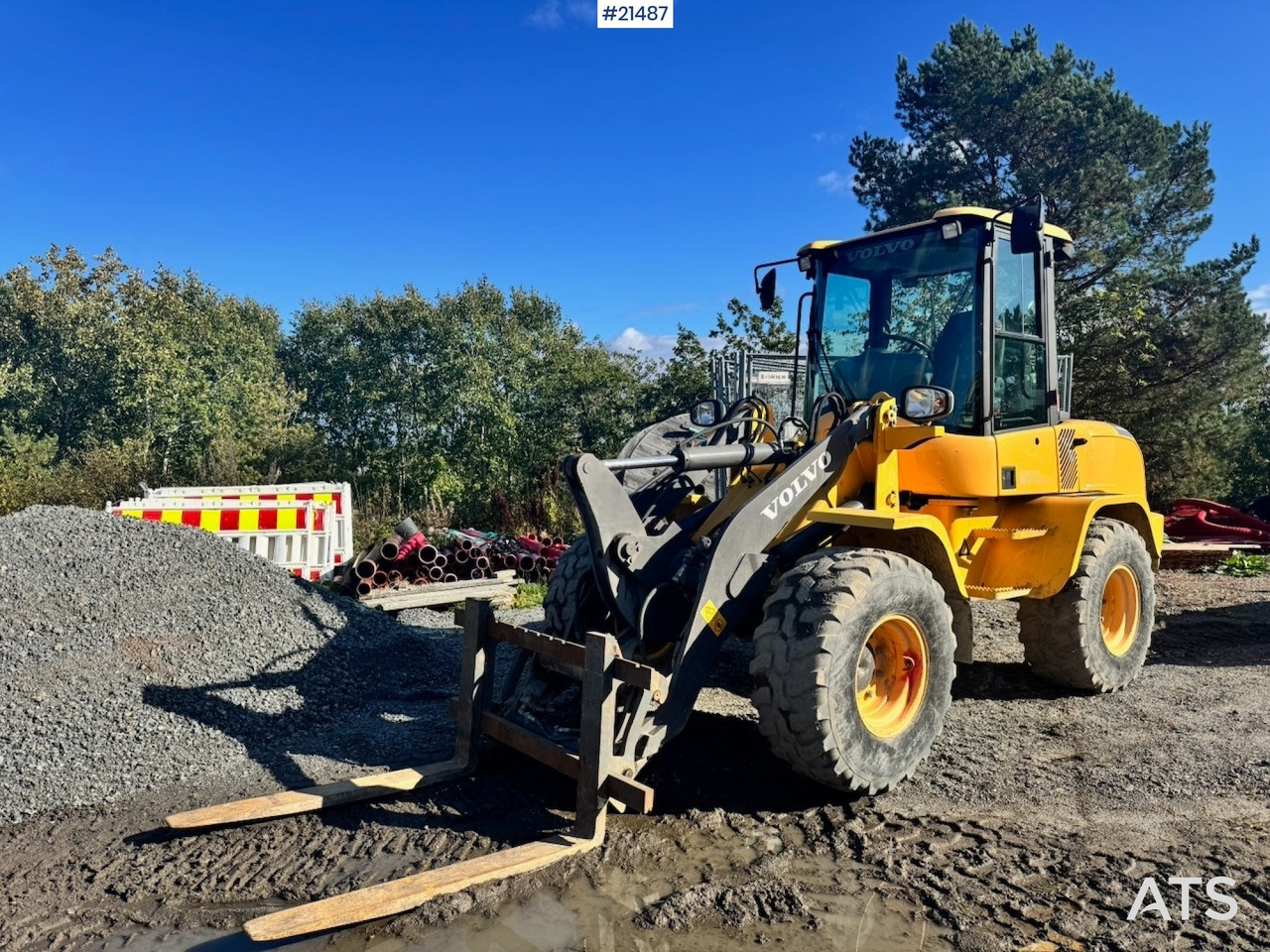 Volvo L30G - Carregadeira de rodas: foto 1 Volvo L30G - Carregadeira de rodas: foto 1