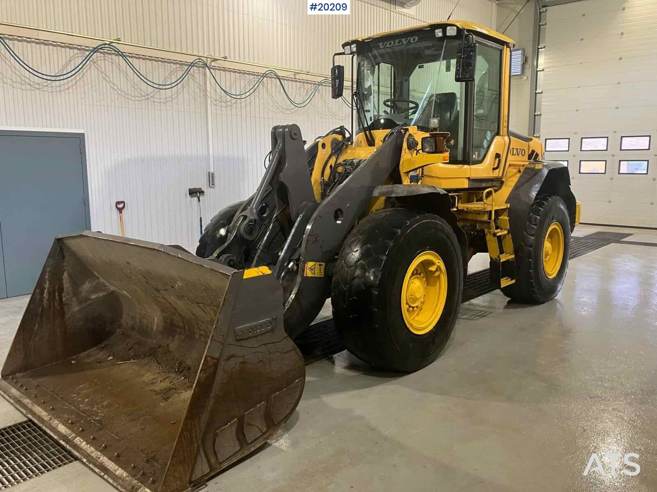 Volvo L70F - Carregadeira de rodas: foto 1 Volvo L70F - Carregadeira de rodas: foto 1