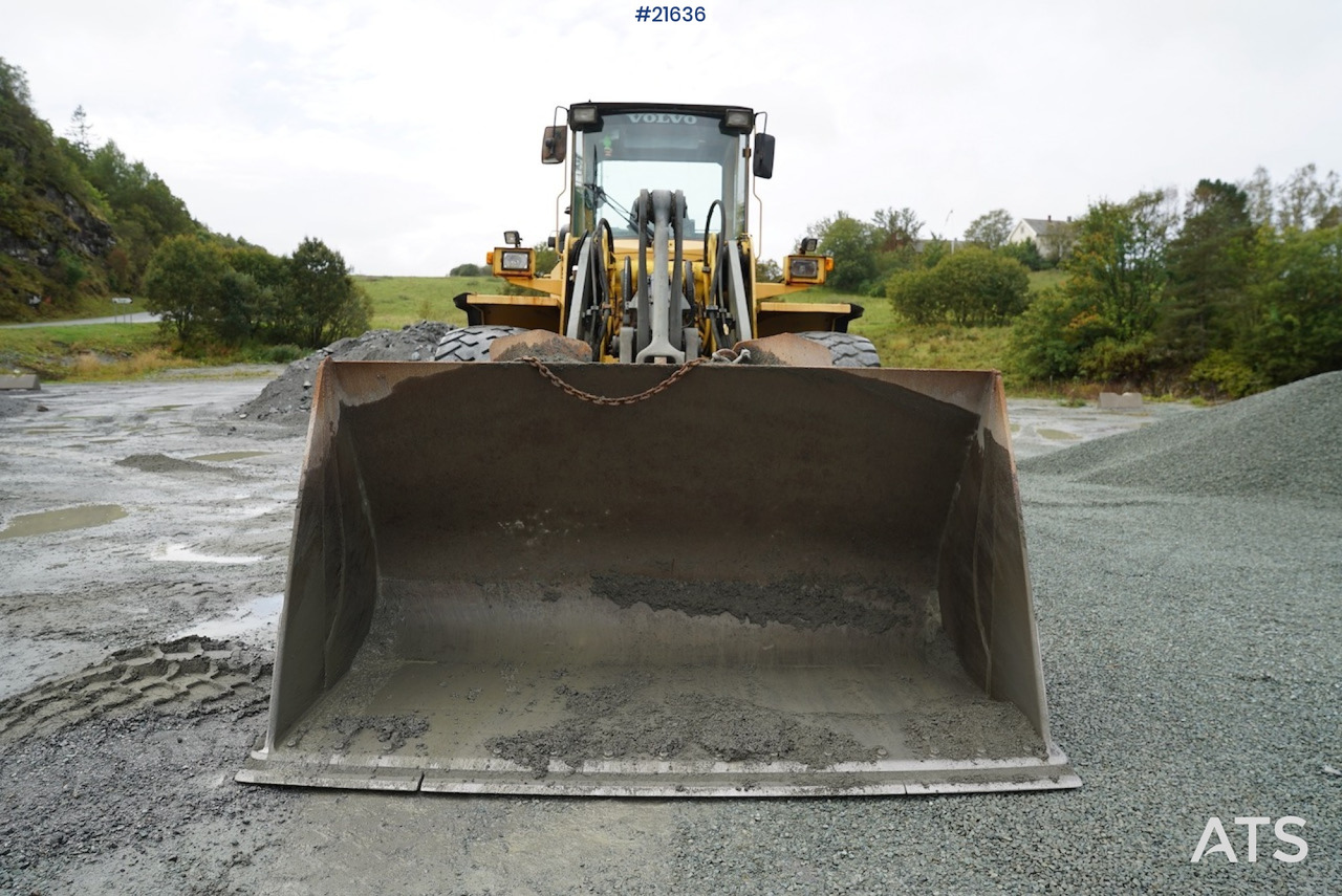 Volvo Volvo L120C hjullaster med 3. funksjon - Carregadeira de rodas: foto 3 Volvo Volvo L120C hjullaster med 3. funksjon - Carregadeira de rodas: foto 3