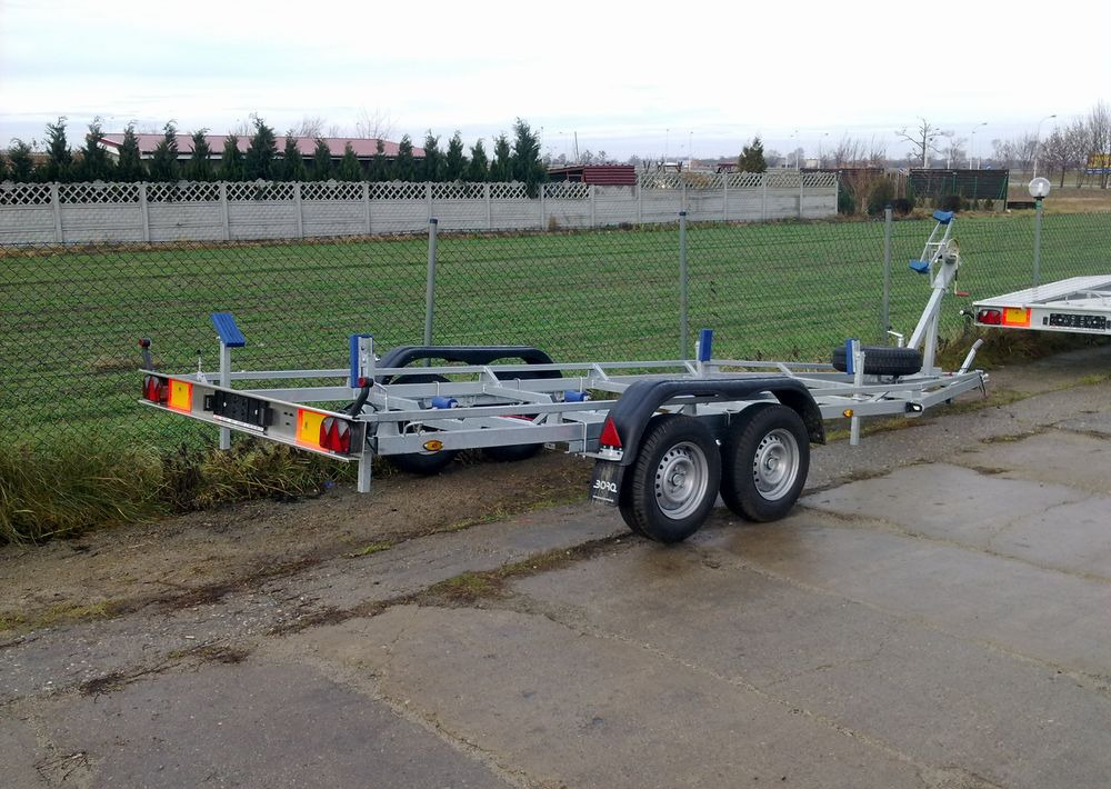 Boro PRZYCZEPA POD ŁÓDŹ! 7,30M! - Reboque para barco: foto 2 Boro PRZYCZEPA POD ŁÓDŹ! 7,30M! - Reboque para barco: foto 2