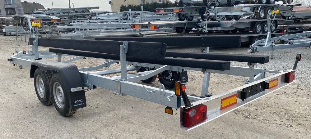 Boro PRZYCZEPA PODŁODZIOWA STYL AMERYKAŃSKI 7,30m - Reboque para barco: foto 3 Boro PRZYCZEPA PODŁODZIOWA STYL AMERYKAŃSKI 7,30m - Reboque para barco: foto 3