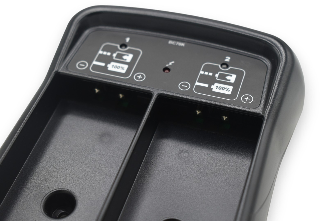 Original charger Ikusi BT11K - Sistema elétrico de Grua para caminhão: foto 5 Original charger Ikusi BT11K - Sistema elétrico de Grua para caminhão: foto 5