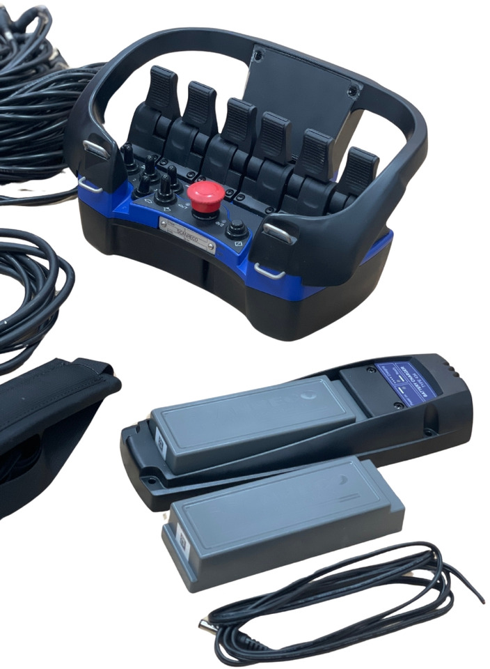Remote control Scanreco for 6 functions RM6-SCANRECO - Sistema elétrico de Grua para caminhão: foto 3 Remote control Scanreco for 6 functions RM6-SCANRECO - Sistema elétrico de Grua para caminhão: foto 3
