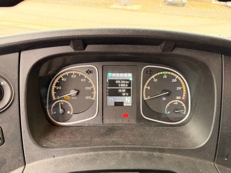 Mercedes-Benz Atego 816 EURO VI - Caminhão furgão: foto 4 Mercedes-Benz Atego 816 EURO VI - Caminhão furgão: foto 4