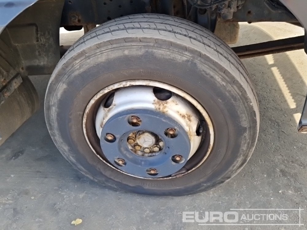 Camião de caixa aberta/ Plataforma, Caminhão grua 1999 Mercedes Atego: foto 9