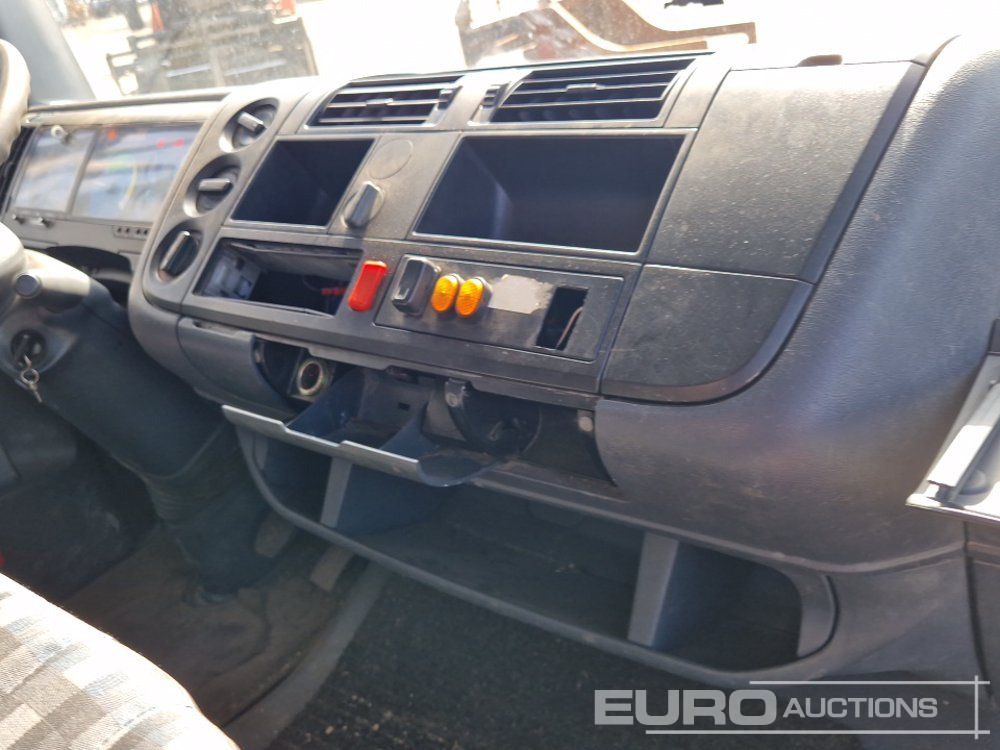Camião de caixa aberta/ Plataforma, Caminhão grua 1999 Mercedes Atego: foto 35