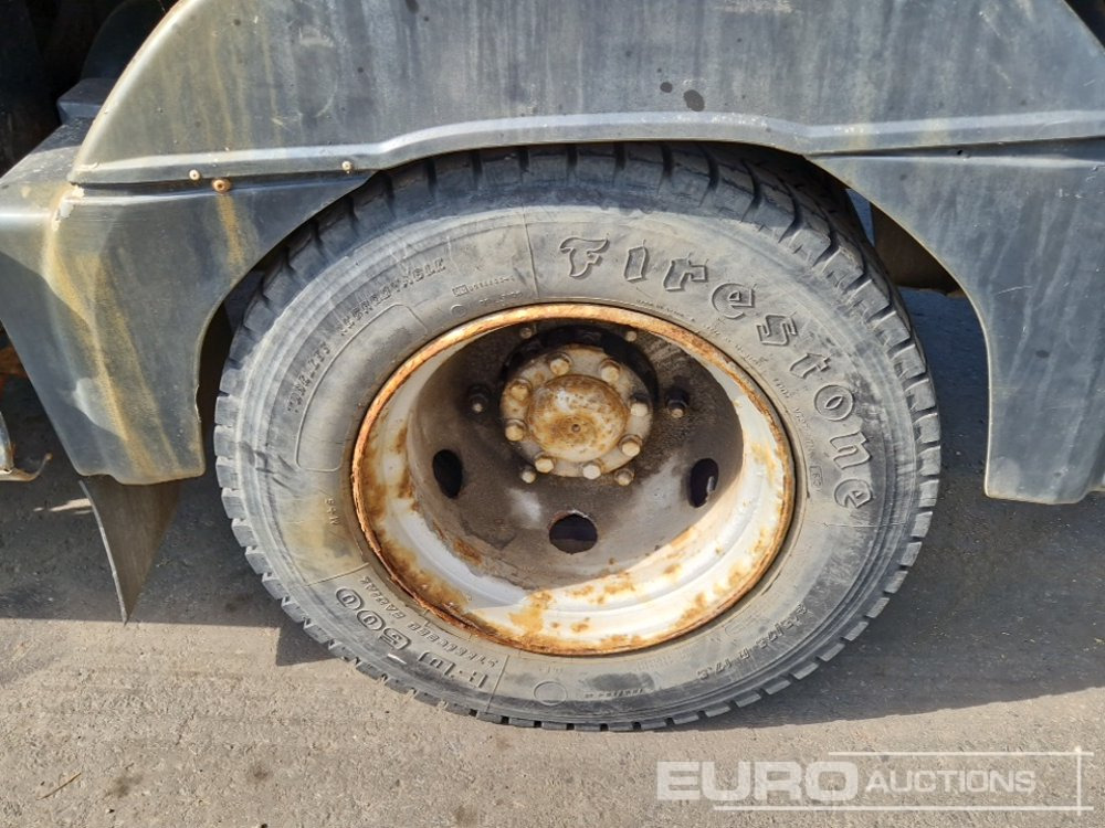 Camião de caixa aberta/ Plataforma, Caminhão grua 1999 Mercedes Atego: foto 11