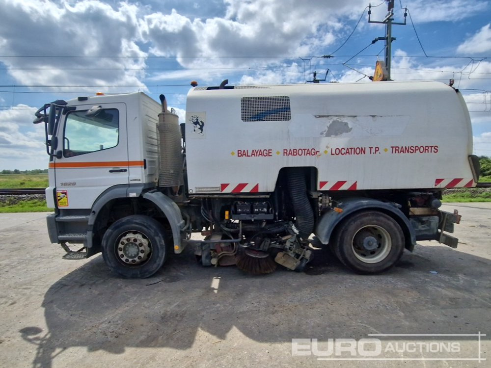 2002 Mercedes Axor 1829 - Varredora urbana: foto 2 2002 Mercedes Axor 1829 - Varredora urbana: foto 2