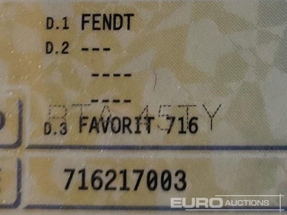 2003 Fendt FAVORIT 716 - Trator: foto 2 2003 Fendt FAVORIT 716 - Trator: foto 2
