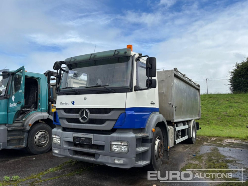2012 Mercedes Axor 1824L 4x2, Crane, Stamps, Stainless Steel container - Caminhão basculante: foto 1 2012 Mercedes Axor 1824L 4x2, Crane, Stamps, Stainless Steel container - Caminhão basculante: foto 1