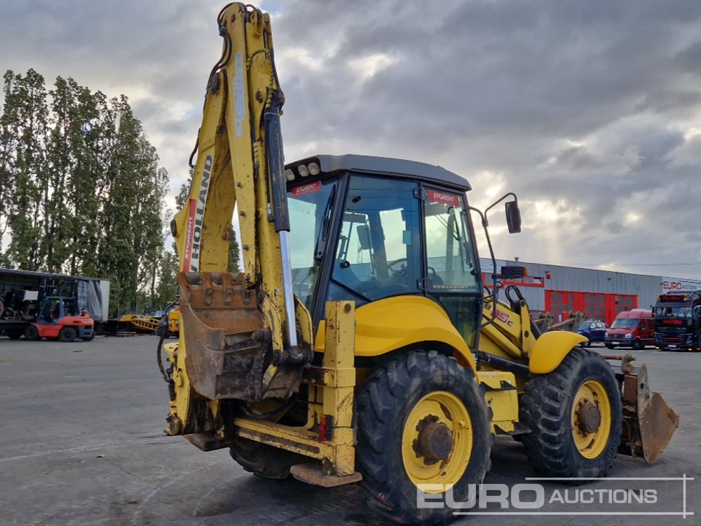 2012 New Holland B115C - Retroescavadeira: foto 5 2012 New Holland B115C - Retroescavadeira: foto 5