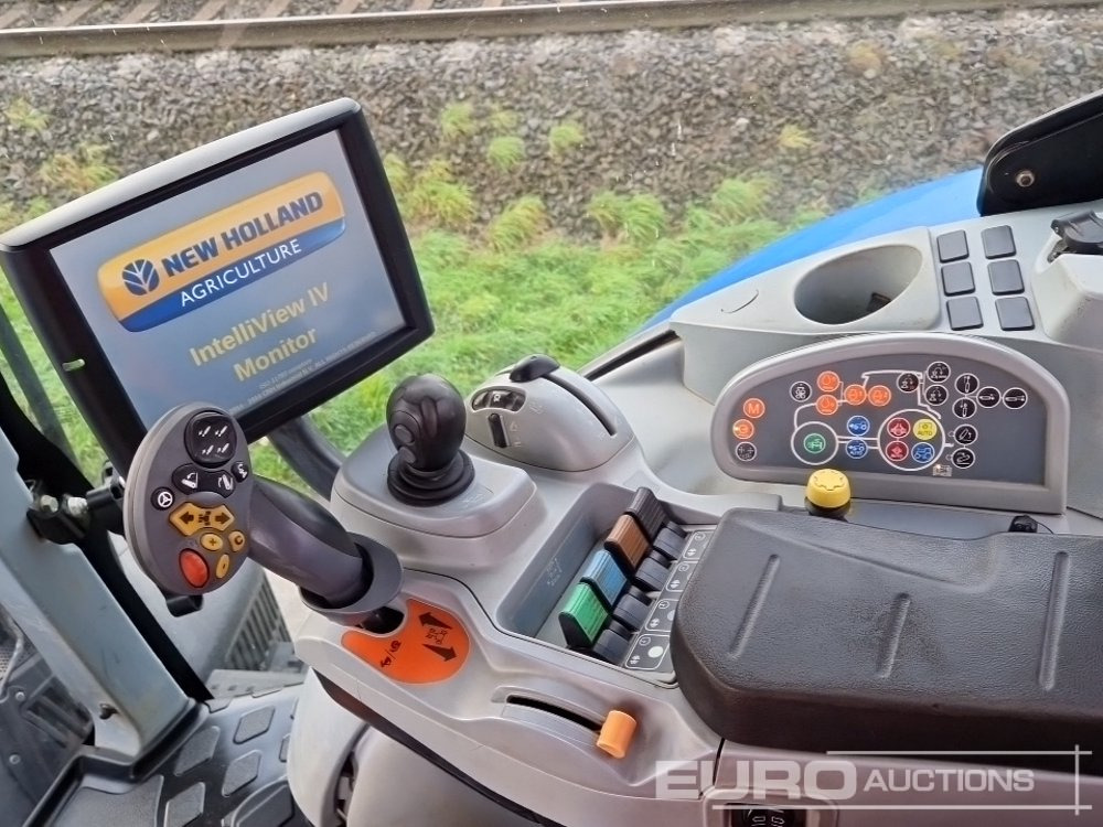 Trator 2013 New Holland T7.270: foto 29