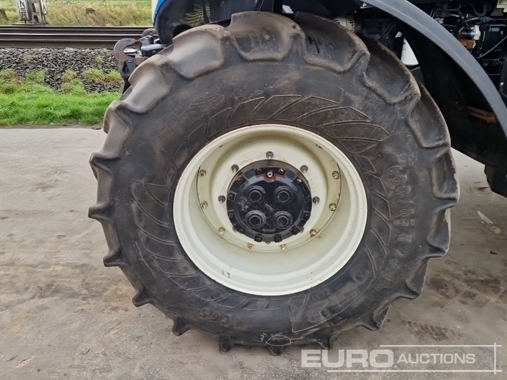 Trator 2013 New Holland T7.270: foto 8