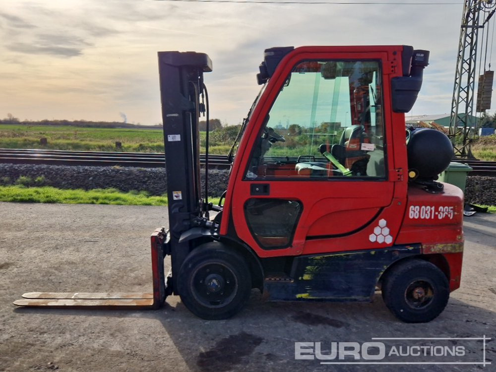 2014 Hyster H3-0FT - Empilhadeira: foto 2 2014 Hyster H3-0FT - Empilhadeira: foto 2