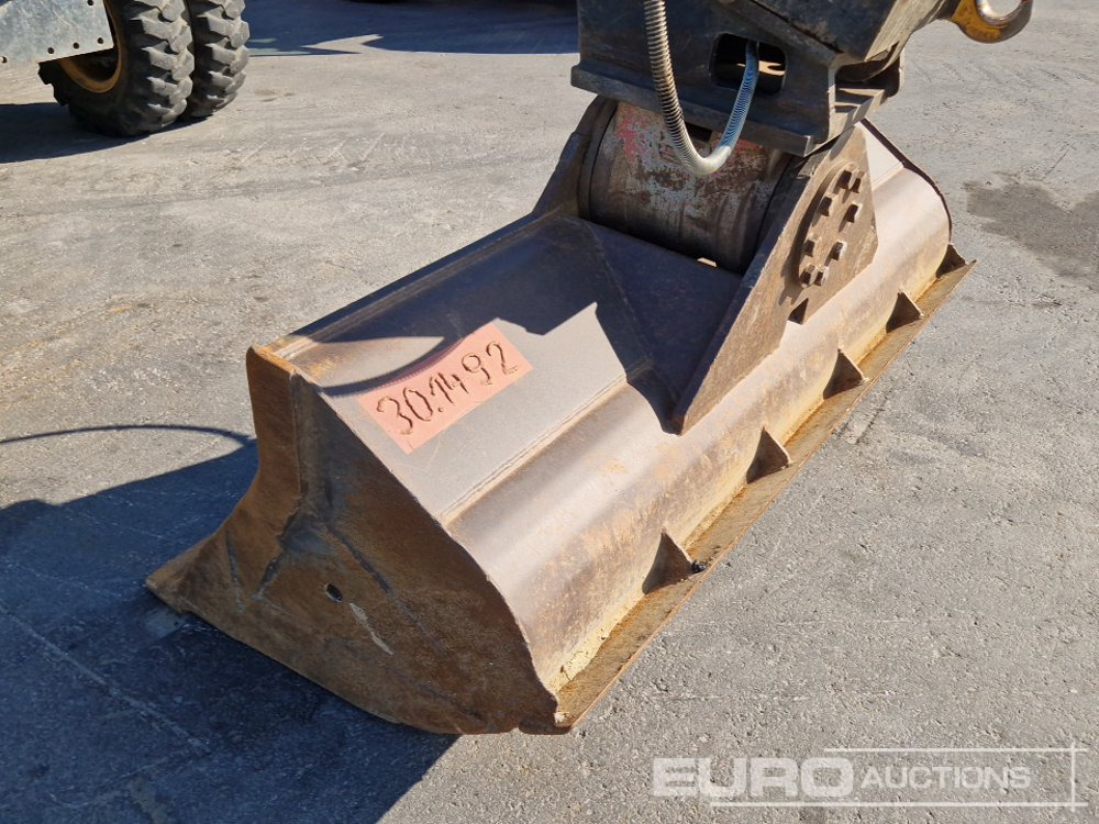 Escavadeira de rodas 2015 Hitachi ZX190W-5: foto 19