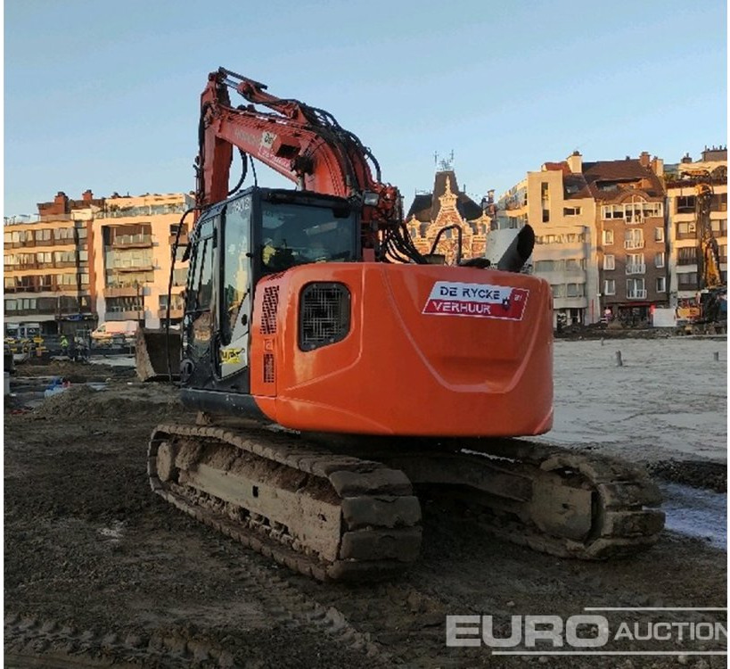 2016 Hitachi ZX135US-5B - Escavadora de rastos: foto 1 2016 Hitachi ZX135US-5B - Escavadora de rastos: foto 1
