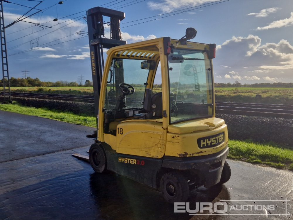 2016 Hyster J3.0XN 3 Ton Electric Forklift, 2 Stage Mast, Forks, - Empilhadeira elétrica: foto 3 2016 Hyster J3.0XN 3 Ton Electric Forklift, 2 Stage Mast, Forks, - Empilhadeira elétrica: foto 3