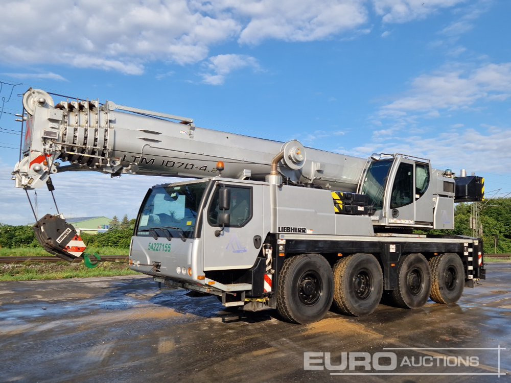 2016 Liebherr LTM1070-4.2 - Guindaste móvel: foto 1 2016 Liebherr LTM1070-4.2 - Guindaste móvel: foto 1