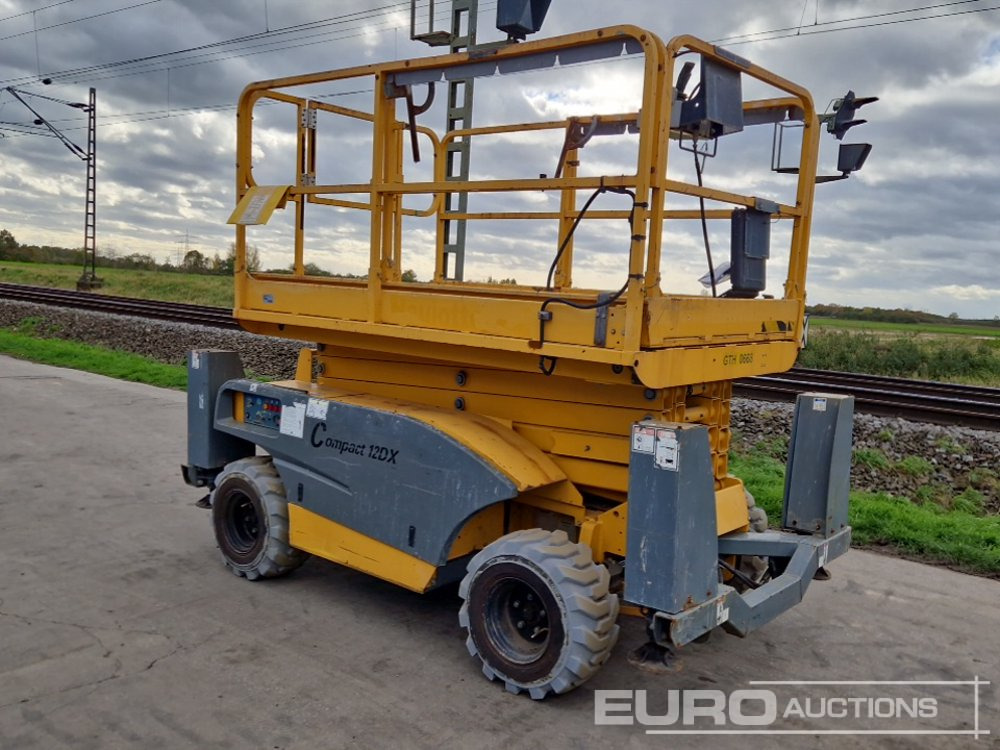 2017 Haulotte Compact 12DX - Plataforma aérea: foto 3 2017 Haulotte Compact 12DX - Plataforma aérea: foto 3