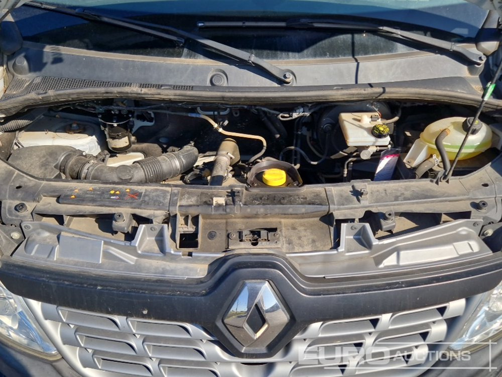 Caminhão com plataforma aérea 2019 Renault Master: foto 13