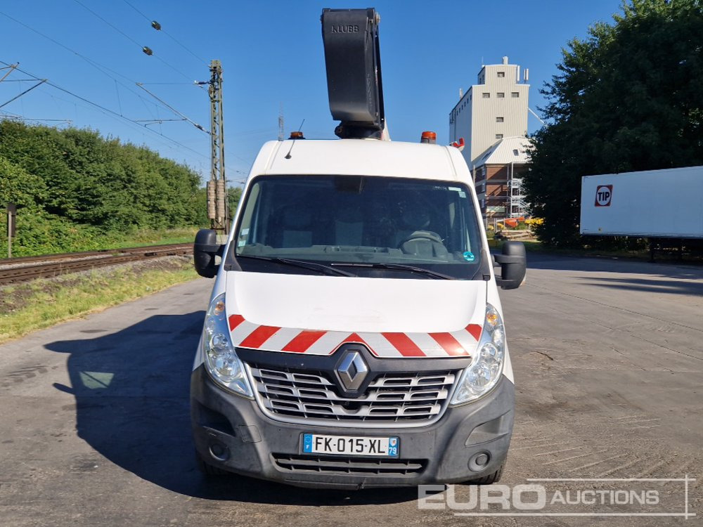Caminhão com plataforma aérea 2019 Renault Master: foto 8