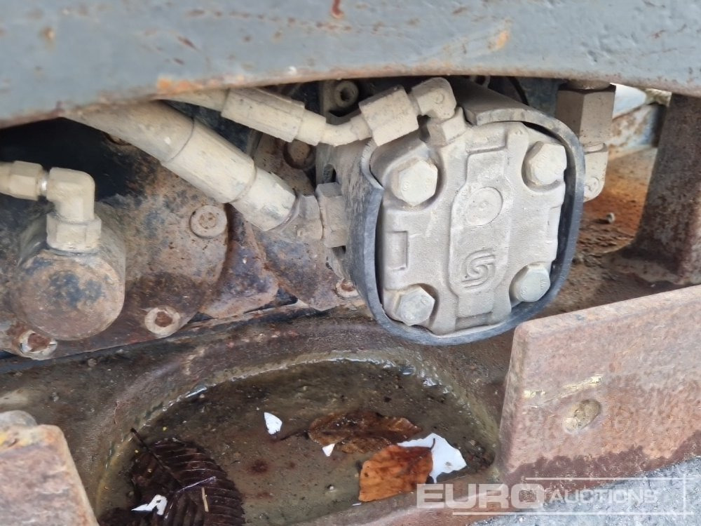 Máquina de asfalto 2023 Husqvarna LH700: foto 6