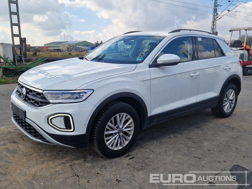 2024 Volkswagen T-Roc - SUV: foto 1 2024 Volkswagen T-Roc - SUV: foto 1