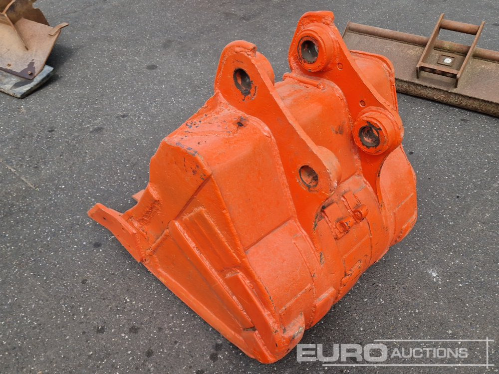 24" Digging Bucket to suit 5-8 Ton Excavator - Balde: foto 2 24" Digging Bucket to suit 5-8 Ton Excavator - Balde: foto 2