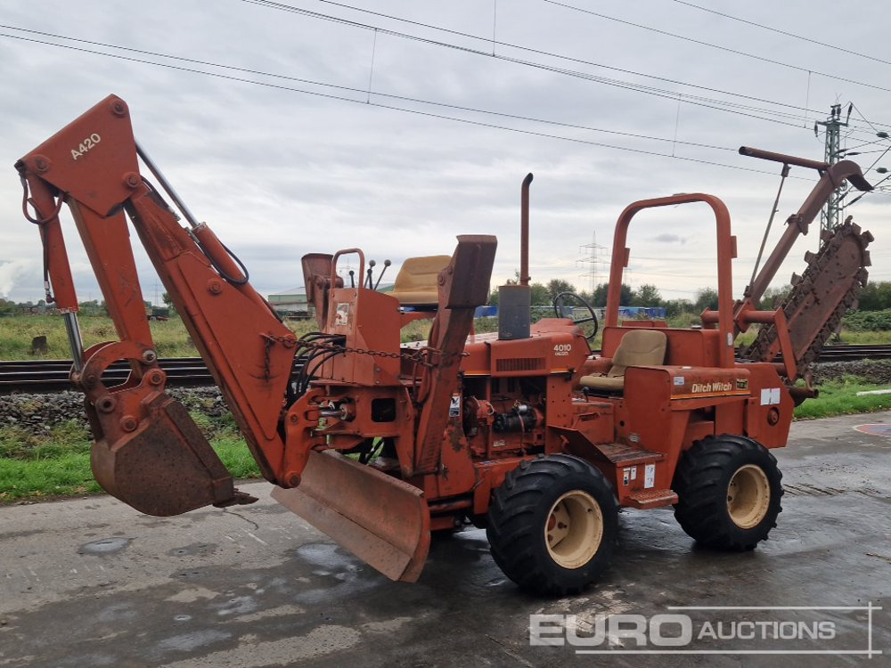 Ditch Witch 4010 - Colocadora de tubagem: foto 1 Ditch Witch 4010 - Colocadora de tubagem: foto 1