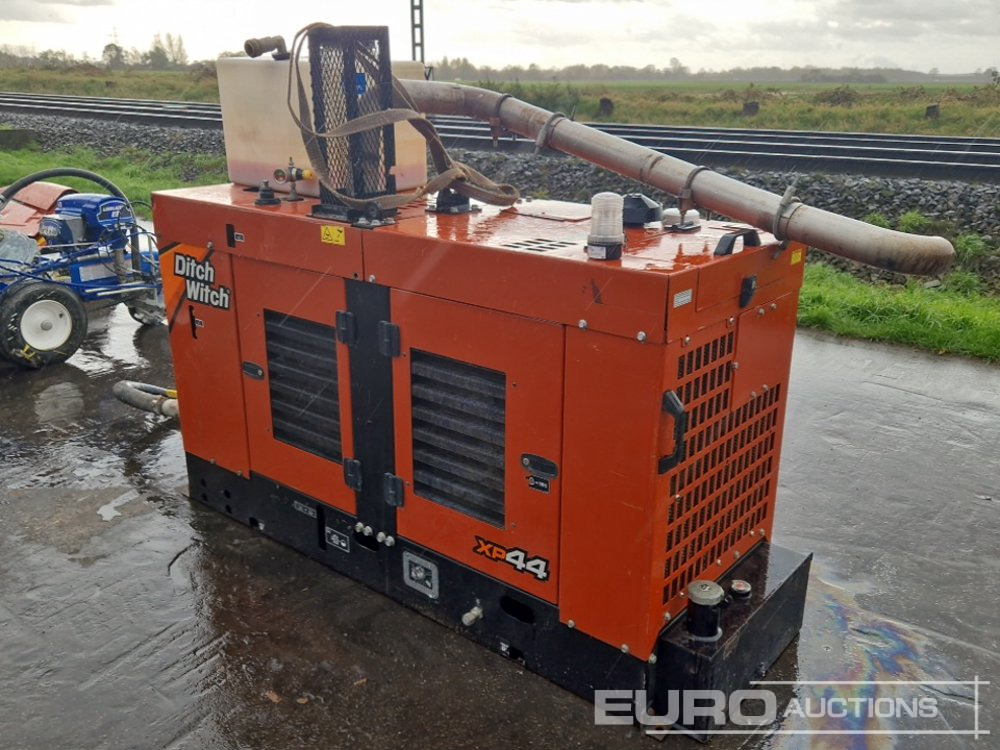 Ditch Witch XP44 - Equipamento de construção: foto 3 Ditch Witch XP44 - Equipamento de construção: foto 3