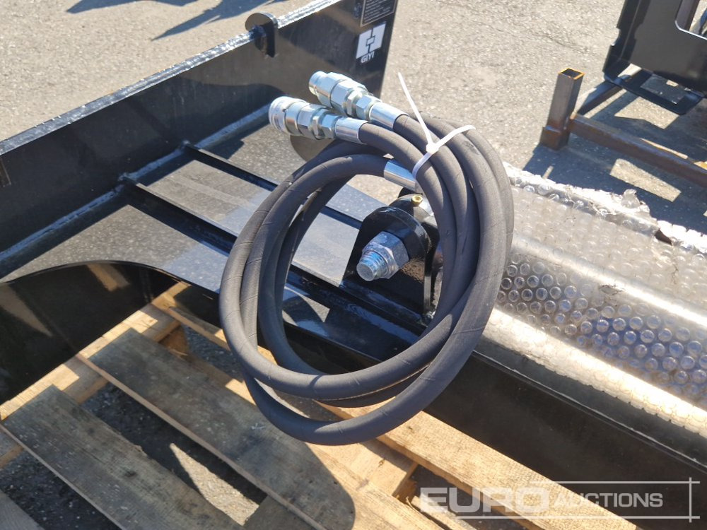 Unused Excavator Attachment to suit Skidsteer Loader - Equipamento de Mini carregadeira: foto 4 Unused Excavator Attachment to suit Skidsteer Loader - Equipamento de Mini carregadeira: foto 4