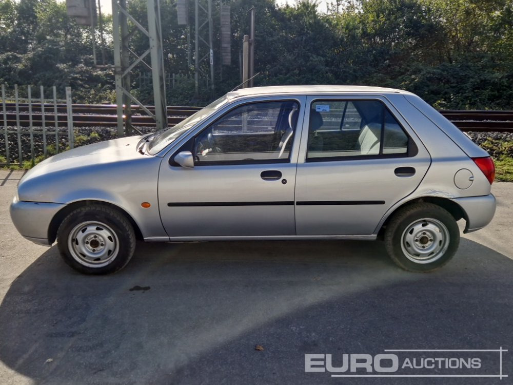 Ford Fiesta - Automóvel: foto 2 Ford Fiesta - Automóvel: foto 2