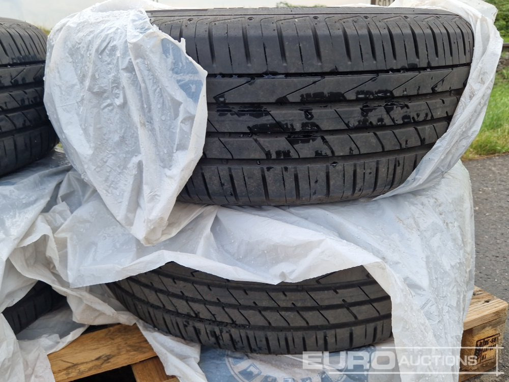 Hankook 235/60R/18 Tyres With Rims To Suit Mercedes GLC - Pneu: foto 5 Hankook 235/60R/18 Tyres With Rims To Suit Mercedes GLC - Pneu: foto 5