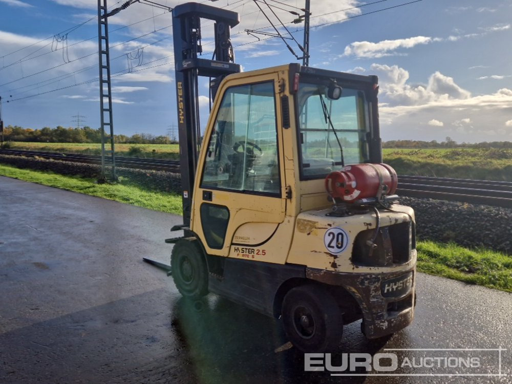 Hyster H2.50FT - Empilhadeira a gás: foto 3 Hyster H2.50FT - Empilhadeira a gás: foto 3
