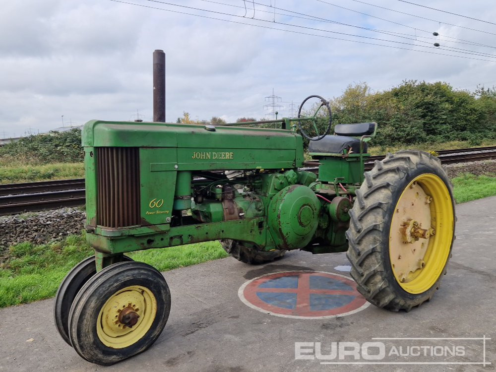 John Deere 60 Tractor, 3 Point Linkage - Trator: foto 1 John Deere 60 Tractor, 3 Point Linkage - Trator: foto 1