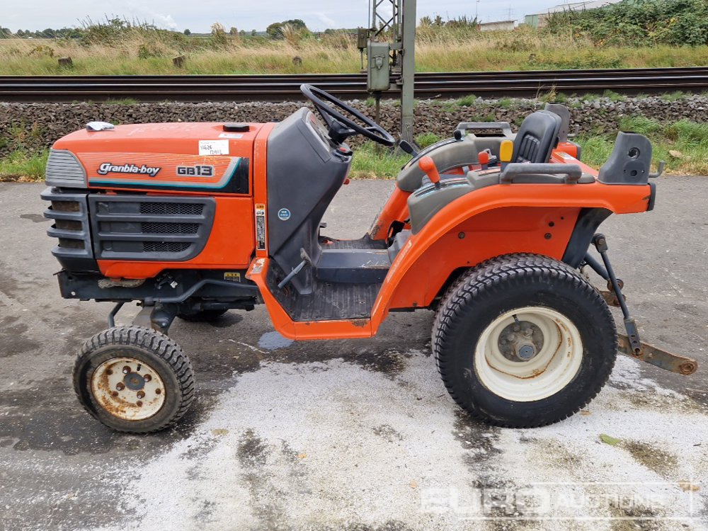 Kubota GB13 - Mini trator: foto 2 Kubota GB13 - Mini trator: foto 2