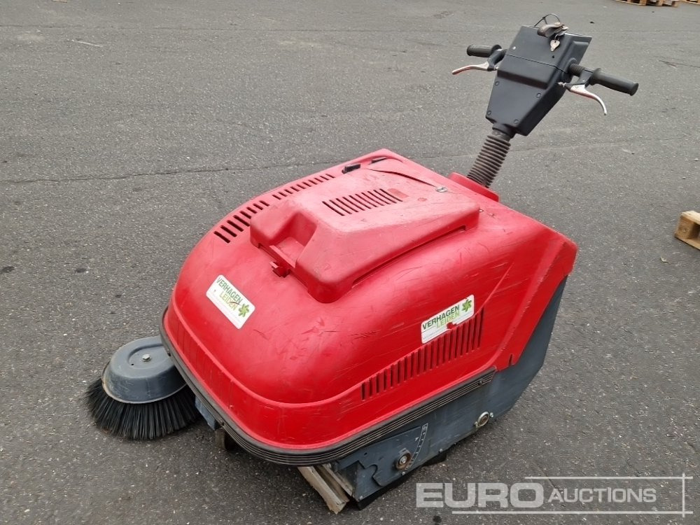 LEION 8000ME Walk Behind Floor Sweeper - Equipamento de construção: foto 1 LEION 8000ME Walk Behind Floor Sweeper - Equipamento de construção: foto 1