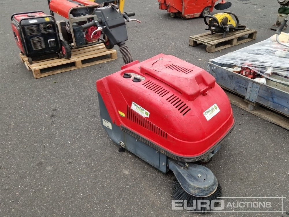 LEION 8000ME Walk Behind Floor Sweeper - Equipamento de construção: foto 4 LEION 8000ME Walk Behind Floor Sweeper - Equipamento de construção: foto 4