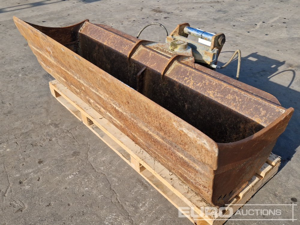 Lehnhoff 80" Hydraulic Tilt Ditching Bucket, S60 to suit 12-16 Ton Excavator - Balde: foto 1 Lehnhoff 80" Hydraulic Tilt Ditching Bucket, S60 to suit 12-16 Ton Excavator - Balde: foto 1