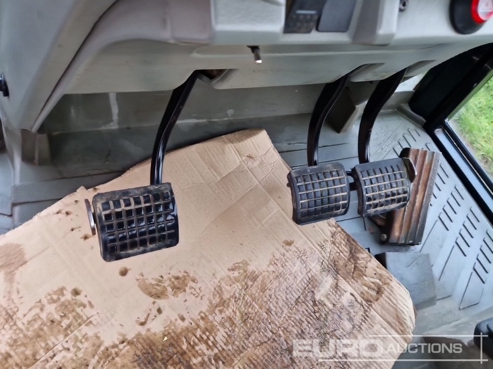 Trator Massey Ferguson 6180: foto 27