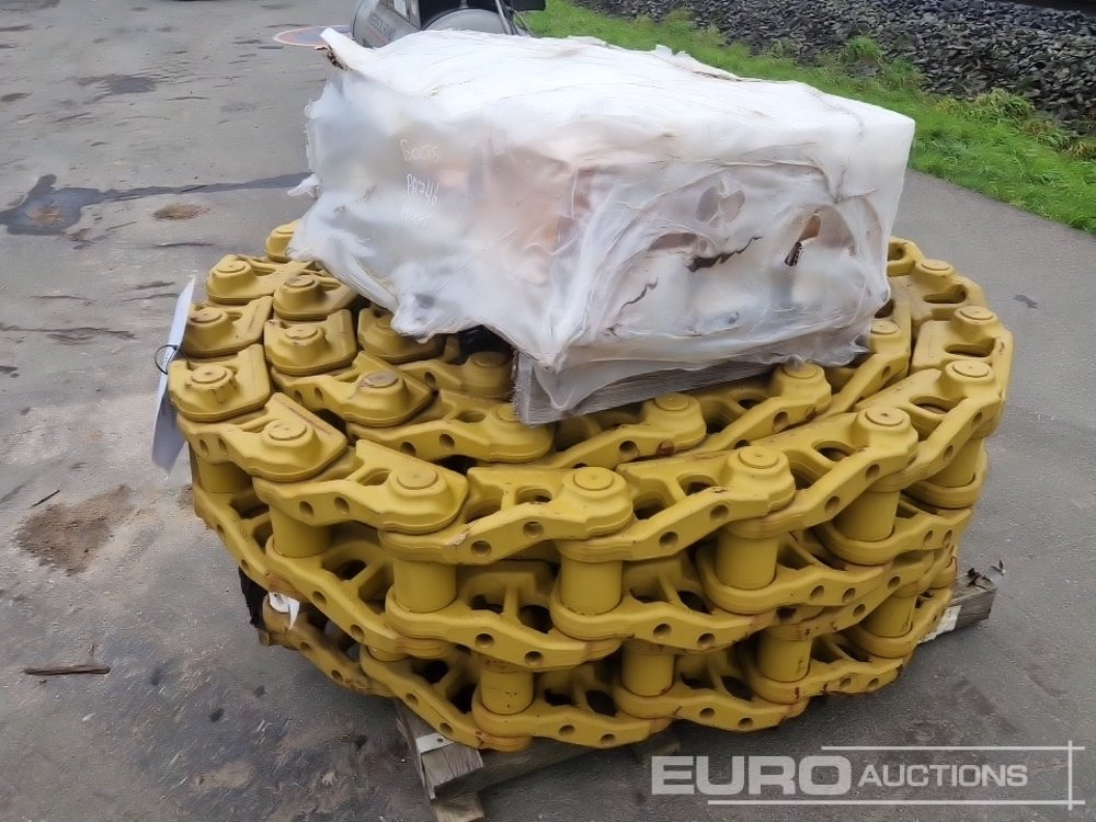 Unused Steel Track Chain with Bolts suit Liebherr Dozer - Peça de reposição: foto 2 Unused Steel Track Chain with Bolts suit Liebherr Dozer - Peça de reposição: foto 2
