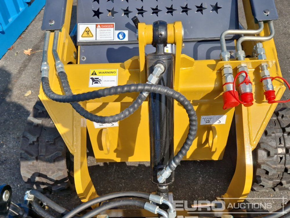 Mini carregadeira Unused 2025 Infront YF380: foto 11 Mini carregadeira Unused 2025 Infront YF380: foto 11