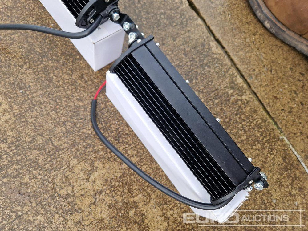 Equipamento de construção Unused 7" 60W LED Light Bar, Mounting Brackets, IP68 Waterproof (2 of): foto 8