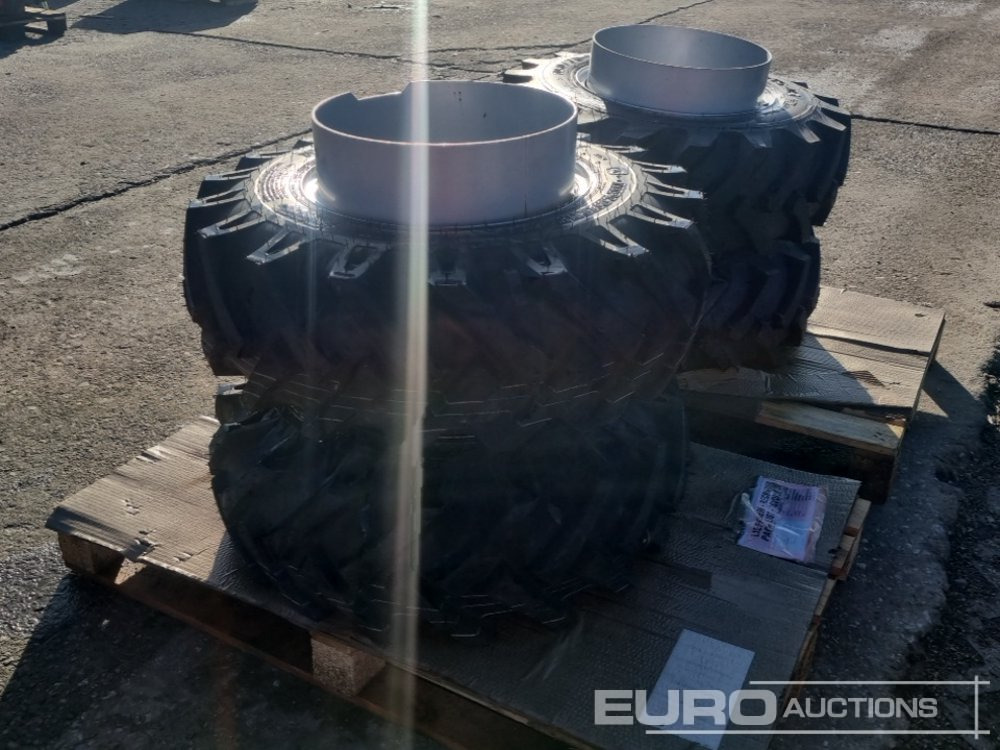 Unused Mitas 10.0/75-15.3 Tyre & Rim (2 of), BKT 10.0/75-15.3 Tyre & Rim (2 of) - Pneu: foto 2 Unused Mitas 10.0/75-15.3 Tyre & Rim (2 of), BKT 10.0/75-15.3 Tyre & Rim (2 of) - Pneu: foto 2