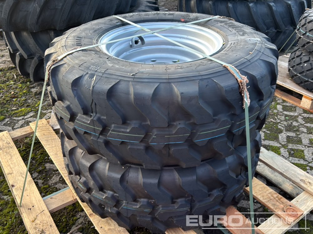 Unused Mitas 365/70R18 Tyre & Rim (2 of) - Pneu: foto 3 Unused Mitas 365/70R18 Tyre & Rim (2 of) - Pneu: foto 3